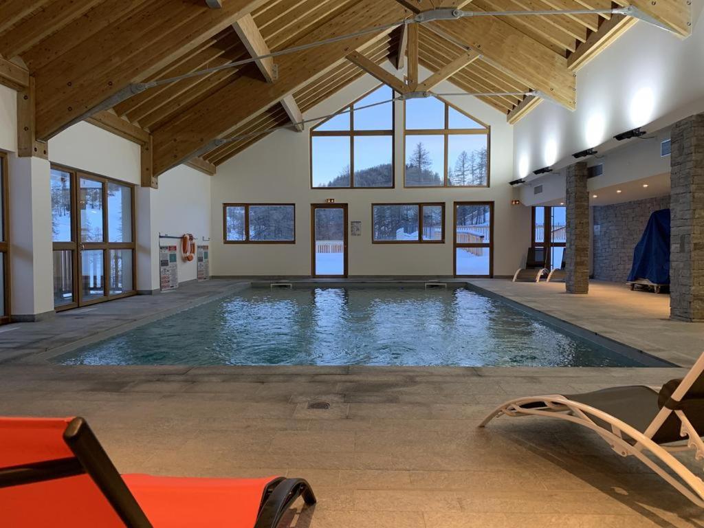 Apartamento Appt Le Hameau Des Rennes 4 Etoiles Pieds Des Pistes Piscine Interieure Exterieure Vars  Exterior foto